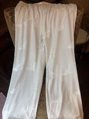 NWOT Soft Surroundings White Crane-Print Satin Wide Leg Pants L - Women